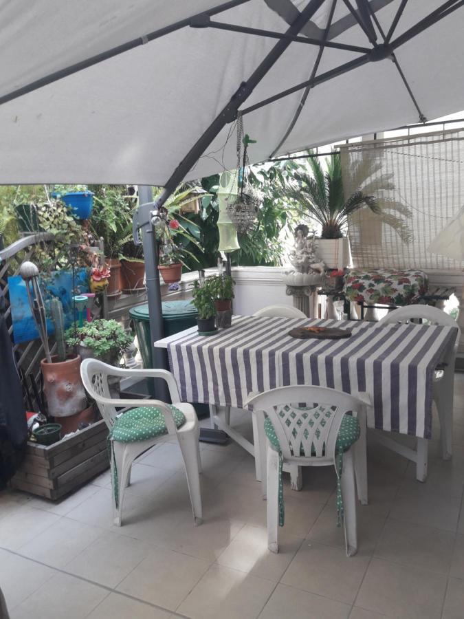 Chambre Privee Avec Sdb Partagee Chez L'Habitant A 10Mn De La Mer Apartman Nizza Kültér fotó